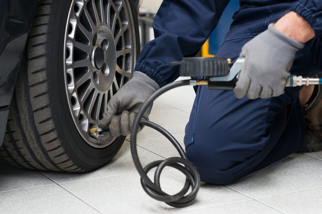 Emergency Tyre change JBR